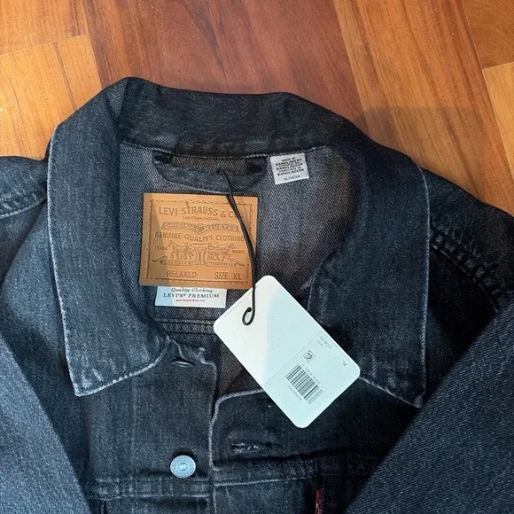 Levi's Charcoal Denim Jacket - Picture 2 of 4